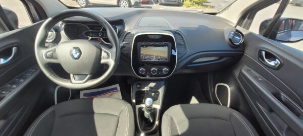 RENAULT CAPTUR – Image 3